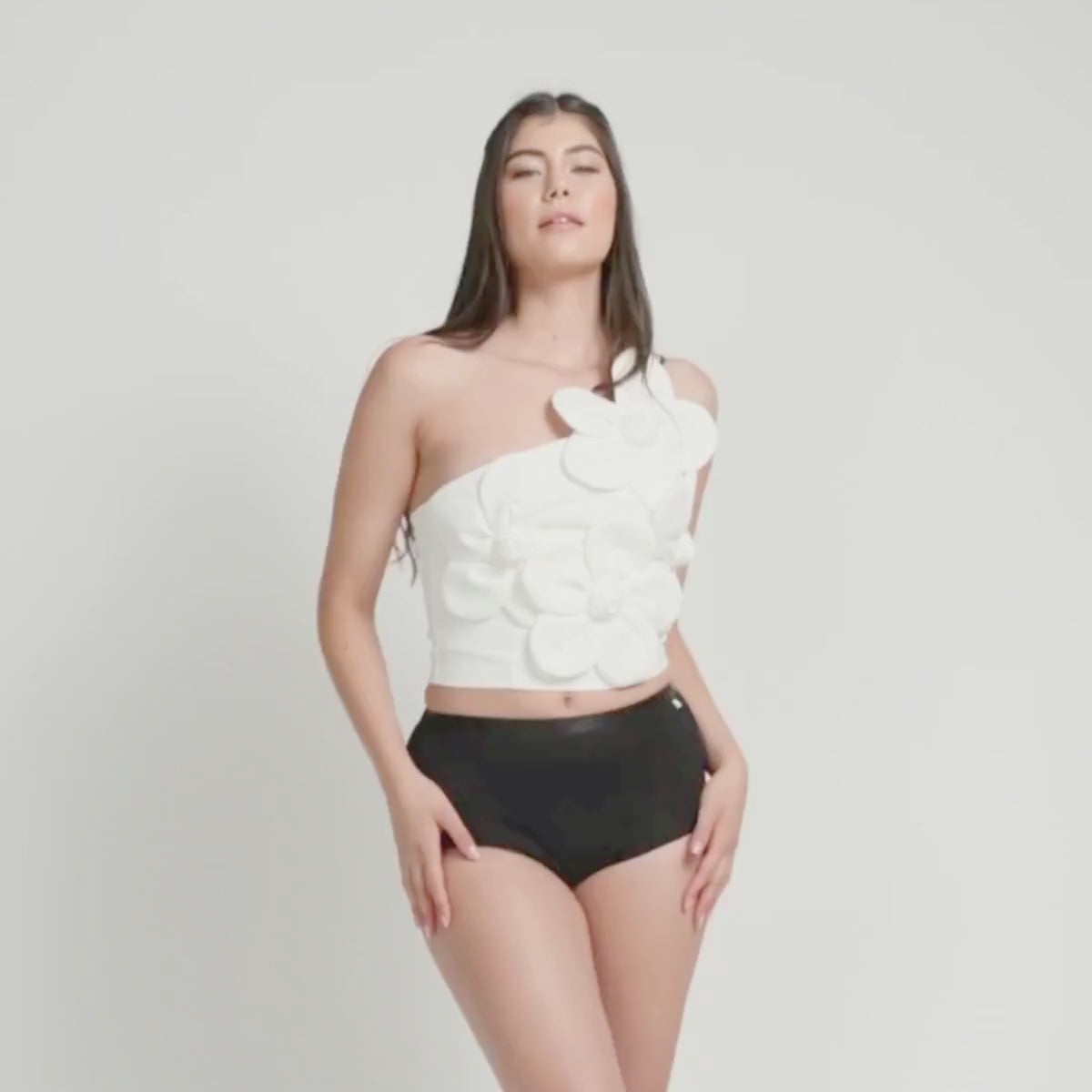 Ladda video: Femieko Nova høj sugeevne menstruationstrusser sort – maximum absorbency period panties black